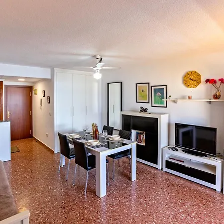 Apartmán Florazar 2 Pool & Private Balcony