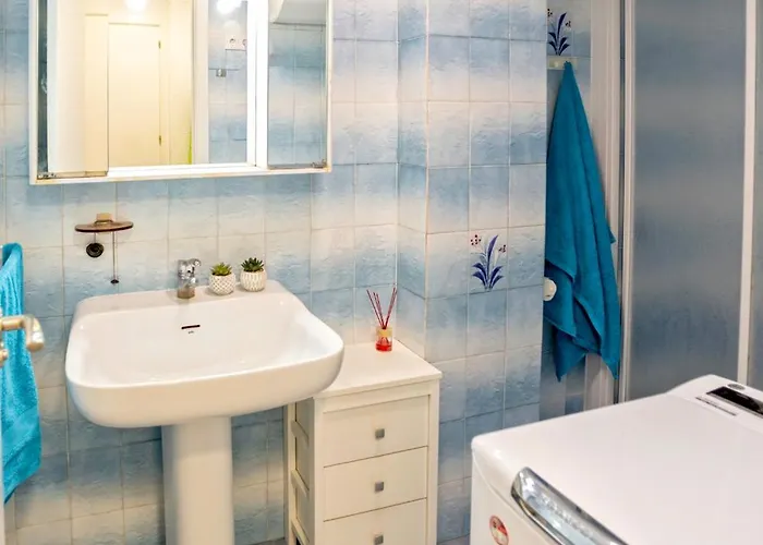 Florazar 2 Pool & Private Balcony